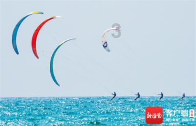 摆动小圆球
